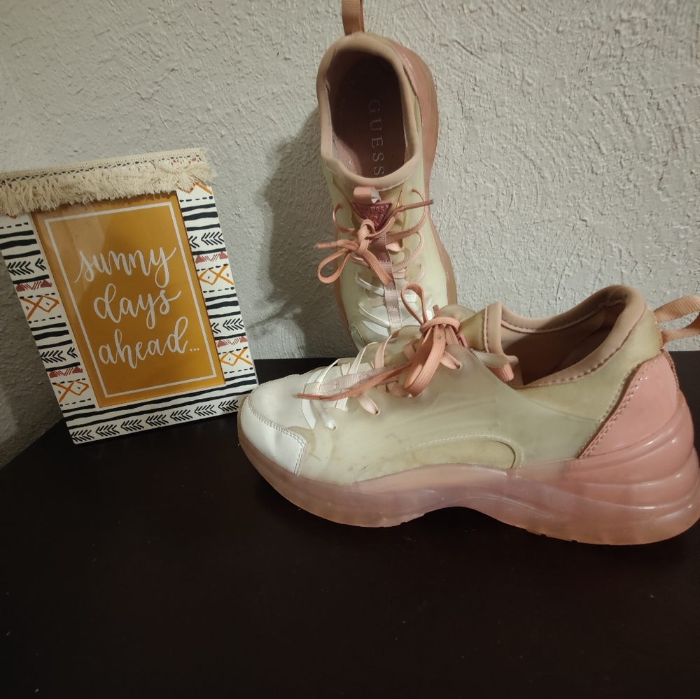 Guess woman sneakers